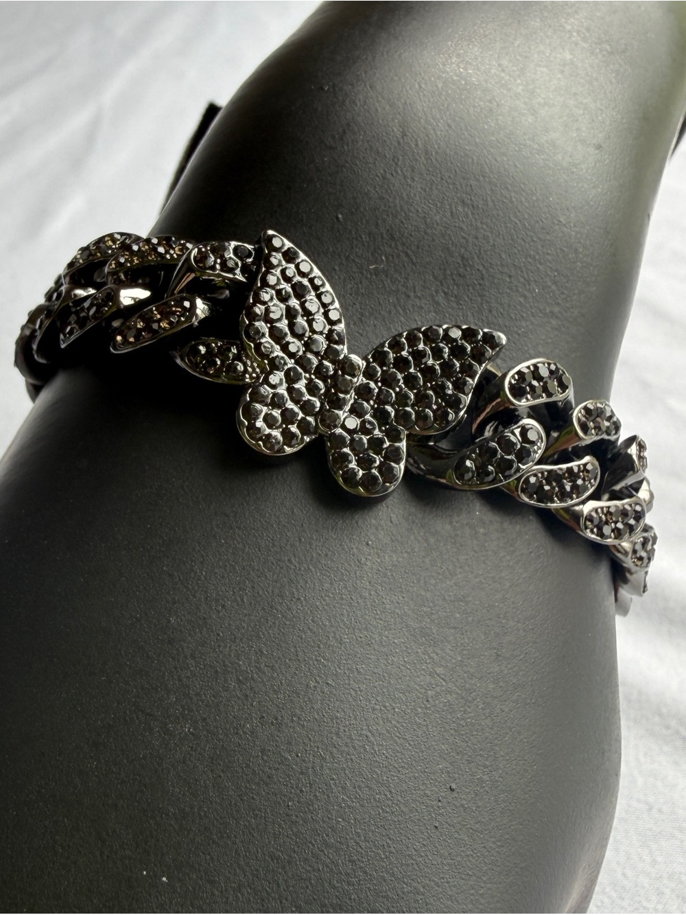8” CZ Butterfly Cuban Link Black Tone Durable Stainless Steel